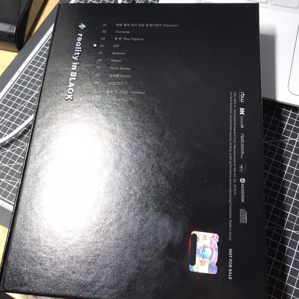 rav_kshopph's tweet photo. 💫#RAV_Available | WTS/LFB
Mamamoo RiB signed album
✔3,700
DOP: June 30
ETA: August
DM us https://t.co/pePhRxtsEW