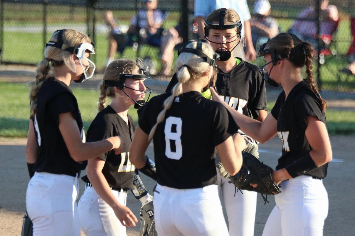 It ended up being a battle but #13 <a href="/LenoxSoftball/">Lenox Softball</a> defeated <a href="/Nodaway_Valley/">Nodaway Valley</a> 4-1 on Tuesday night. TJ Stoaks sat down 15 on the strikeout and Lenox Coach Mandy Stoaks achieved 300 wins in her career. <a href="/ksibradio/">KSIB Radio</a> 

🔗: ksibradio.com/look-out-for-l…