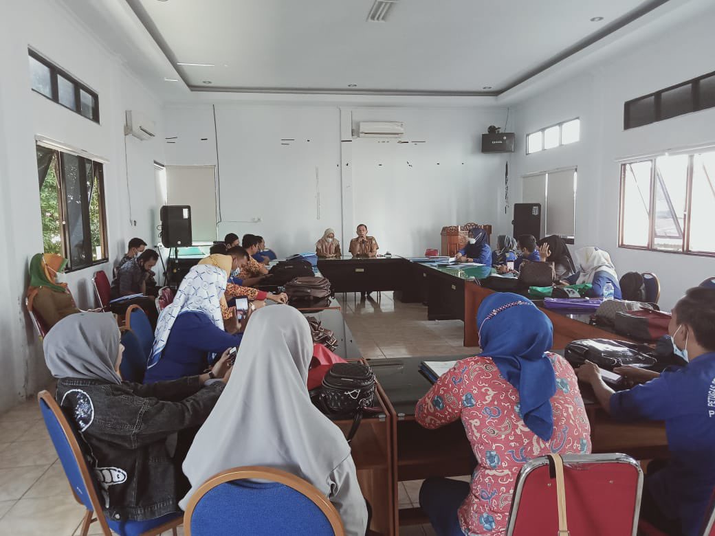 OktaPia26586442's tweet photo. Late post.
Melaksanakan kegiatan koordinasi dan pertemuan Petugas Penyuluh Koperasi Lapangan (PPKL) se-Provinsi Bengkulu dengan bendahara dan Sekretaris Dinas Koperasi UKM Provinsi Bengkulu . π #penyuluhkoperasi #ppklcyberkop #ppklprovinsibengkulu #ppklkabupatenlebong https://t.co/F5oYbd82Ai