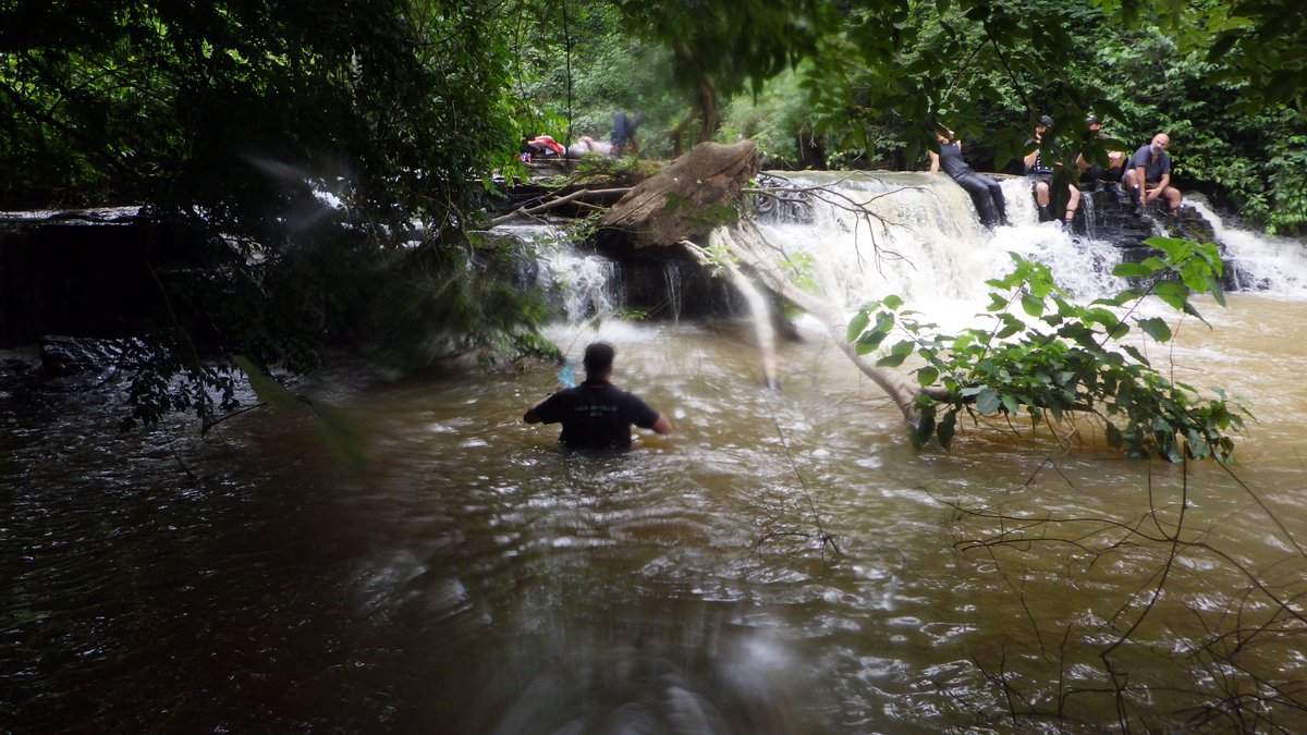 GH_Mountaineers's tweet photo. Beauty of river hiking

#hiking #junglehiking #riverhiking #exploring #adventure #outdoors #bushcooking #bushwacking #ghanamountaineers https://t.co/Eje5YT06Mp