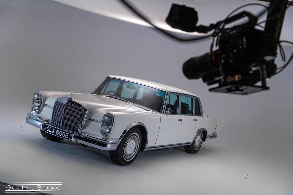 Today we are filming George Harrison's Mercedes 600 and writing the theme tune. Every car needs one ;-) #mercedes #gunhillstudios #classicbenz #mbgram #instabenz #600 #mercedes600grosser #johnhaynesmercedes