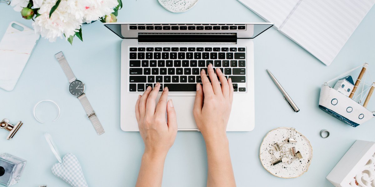 #Apple has a new update authors need to know about if you use #emailmarketing to grow. The Mail Privacy update will change the way you use email and I've got all the reasons not to panic and embrace the change. 
@Mortimerwrites #author  hollydarlinghq.com/email-marketin…