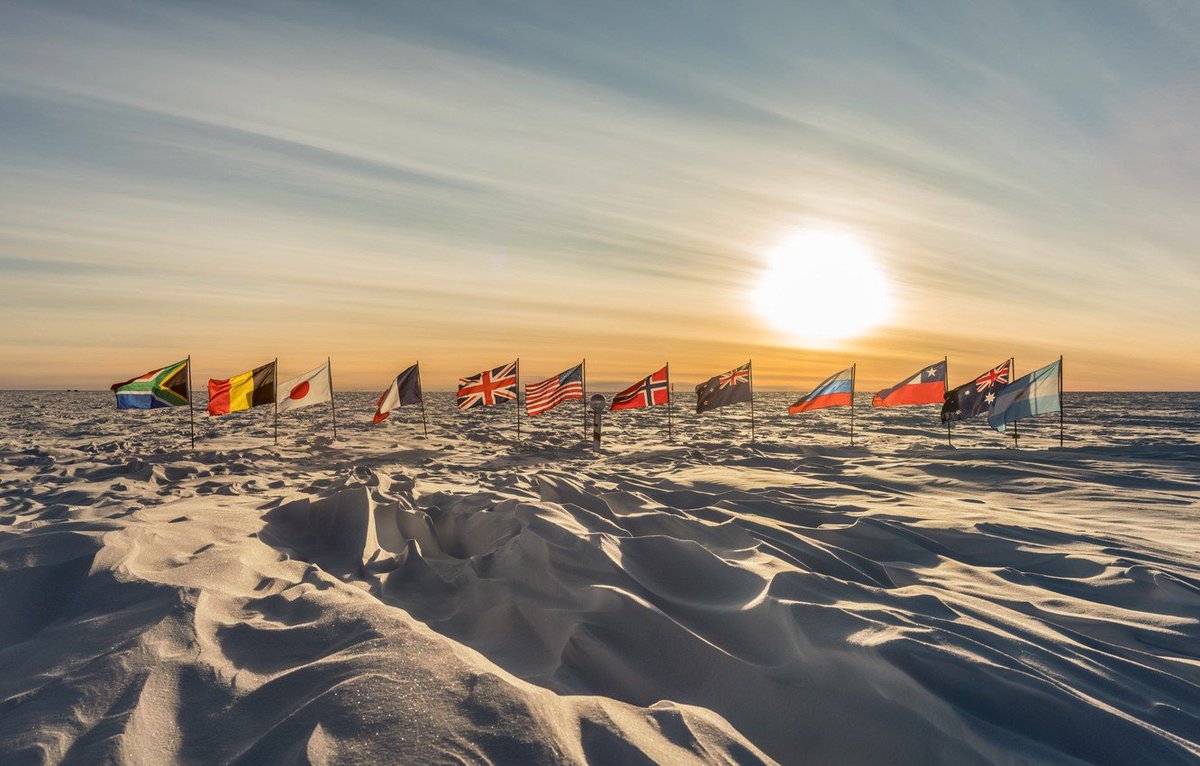 Happy 60th birthday to the Antarctic Treaty!  #OnThisDay 60 years ago, the treaty came into force to protect the continent - for peace and science #Antarctica2020 💙🇦🇶🔭