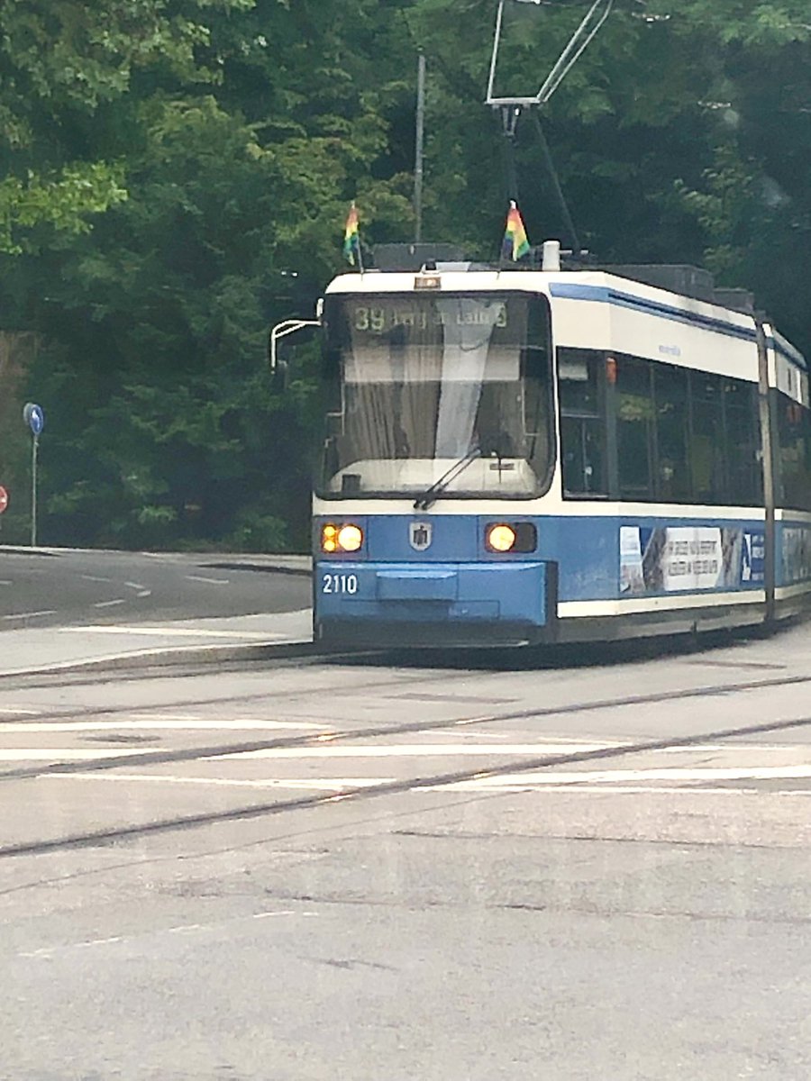 hiddentraces's tweet photo. Munich, you rock!
@UEFA #regenbogenfarben #münchen https://t.co/YqqSt5BszV