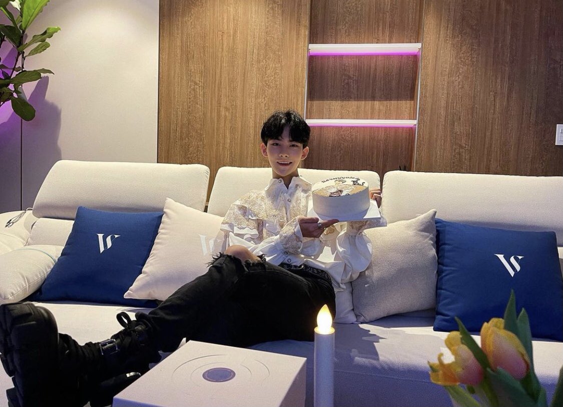 ♡ #HYUNJUN #허현준 ♡