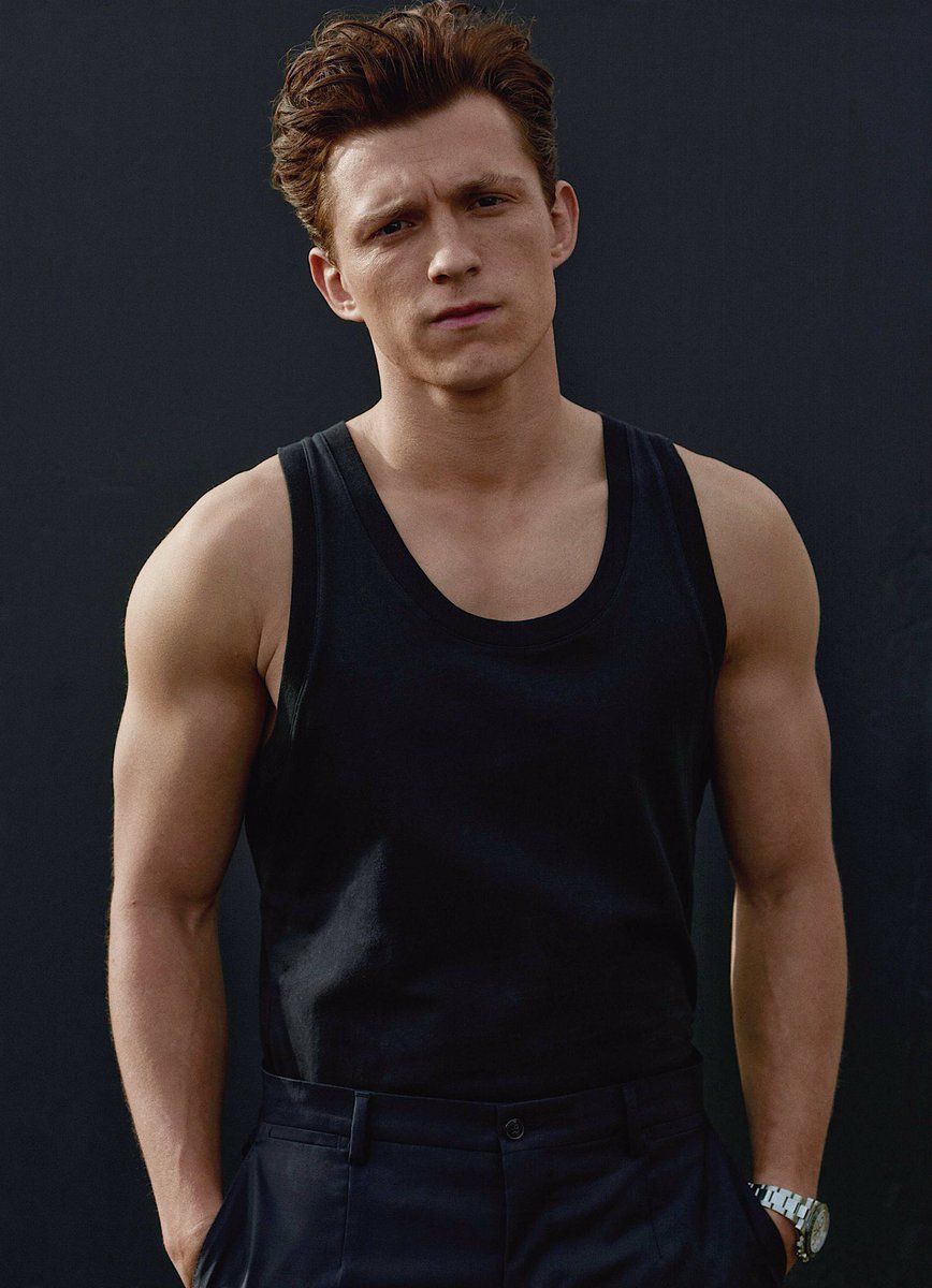 lfonsoHolland's tweet photo. tom holland’s ARMS in this pic.

that’s it, that���s the tweet. https://t.co/PXxlBF7Ahl