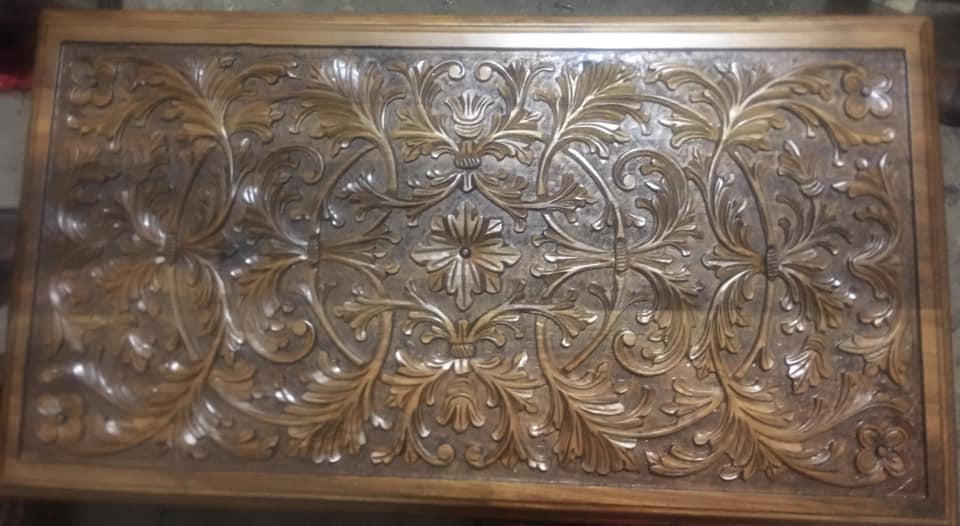 Kalbinden ruhuna dek kadını güzel olan toprağın her şeyi güzel olur. 
Maraş’ı Maraş yapan sır budur.

/Maraş ceviz oyma çeyiz sandığı /