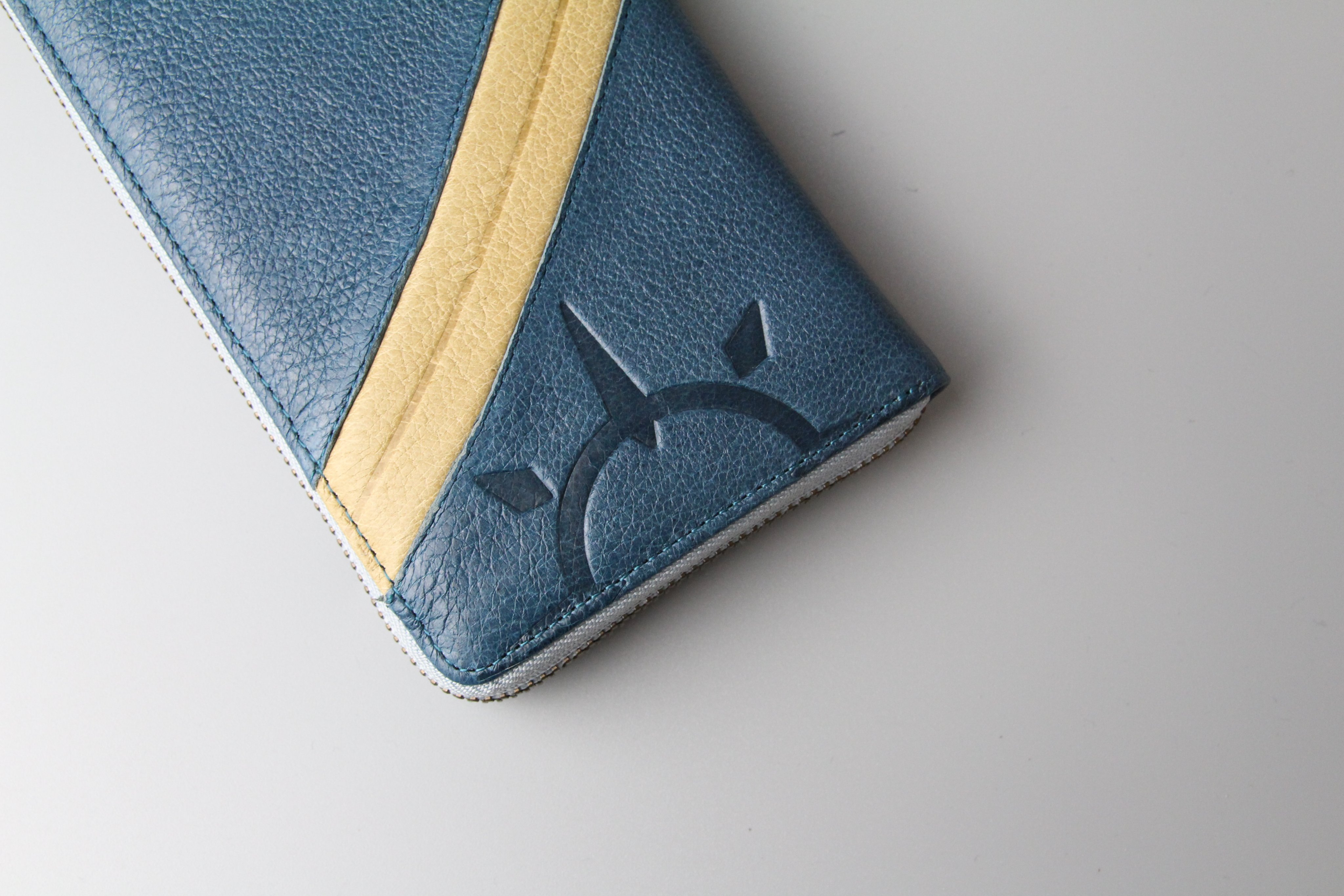 ソルワ Solwa Rt Cocollabo Coco 今日は ソードアート オンライン アリシゼーション War Of Underworld 本革ラウンド財布 シノンver の 財布を紹介するココよ 予約締切迫ってるココ 受付期間 6月28日13時まで 詳細はこちら Ht