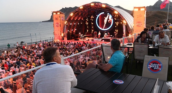 musecube_org's tweet photo. Объявлены первые участники Koktebel Jazz Party–2021 https://t.co/9T0lu3MiKY https://t.co/7FPs8vMER4