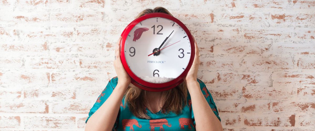 Alors que les modes de travail en entreprise ne cessent d'évoluer, une nouvelle question ❓se pose : celle des horaires 🕐, des journées de 5h seraient-elles envisageables ? Découvrez cet article de <a href="/korii/">Korii :)</a> 👉 buff.ly/3wXFjcx