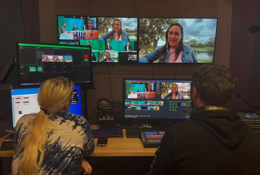 tvtonightau's tweet photo. Community TV given 3 year extension #KeepTVLocal https://t.co/QrYjbMM3Ld https://t.co/pQeHUt9ogN
