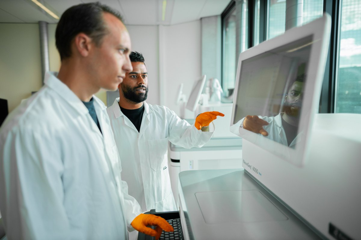 Werken in een high tech lab, met nieuwste DNA-sequencing technologie als Laboratory Technician NGS MBO/HBO? Bijdrage leveren aan de verbetering van behandeling kankerpatiënten? bit.ly/3d1woyD #hartwigmedicalfoundation #hightech #DNA #sequencing