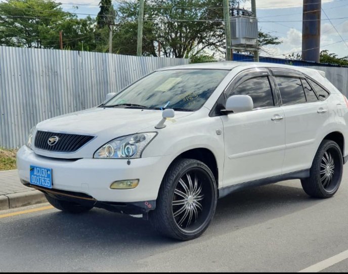 mangiipesa's tweet photo. 🚨🚨🚨🚨🚨🚨🚨🚨🚨
ON SALE
TOYOTA HARRIER
TAKO LA NYANI
#CHASSISNUMBER
YEAR 2004
ENGINE CC 2360
54,246
FULLY LEATHER SEATS
FULLY OPTION
HID LIGHTS
HEAD REST TV
22INCH RIM SPORTS
PEARL WHITE COLOR
LOC DAR
CALL 0768282694
PRICE=30M+REG
KINDLY RETWEET
#mangiipesa 🚙 https://t.co/JjO9Ao1rZu