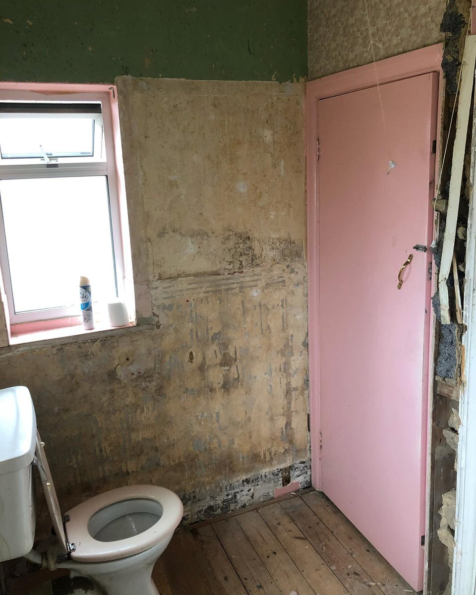 BestHeatingUK's tweet photo. "A year ago this week we were smashing down walls &amp; having dusty, gritty showers. Today I couldn’t be happier with this small but tranquil space 🥰" @westwoodshome_⁠

Shop space-saving vertical rads 👉 https://t.co/gYgcDUYV4q

#MyBestHeating #BathroomIdeas https://t.co/RI96M201t7