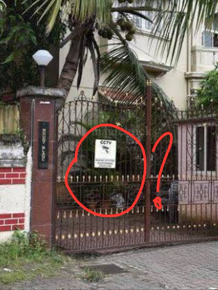 sushipiefangirl's tweet photo. Mumbai police:- There was no camera at sushant's apartment.
@MumbaiPolice then what is this???

Disha Sushant Murder Proofs https://t.co/34N7qrVWYP