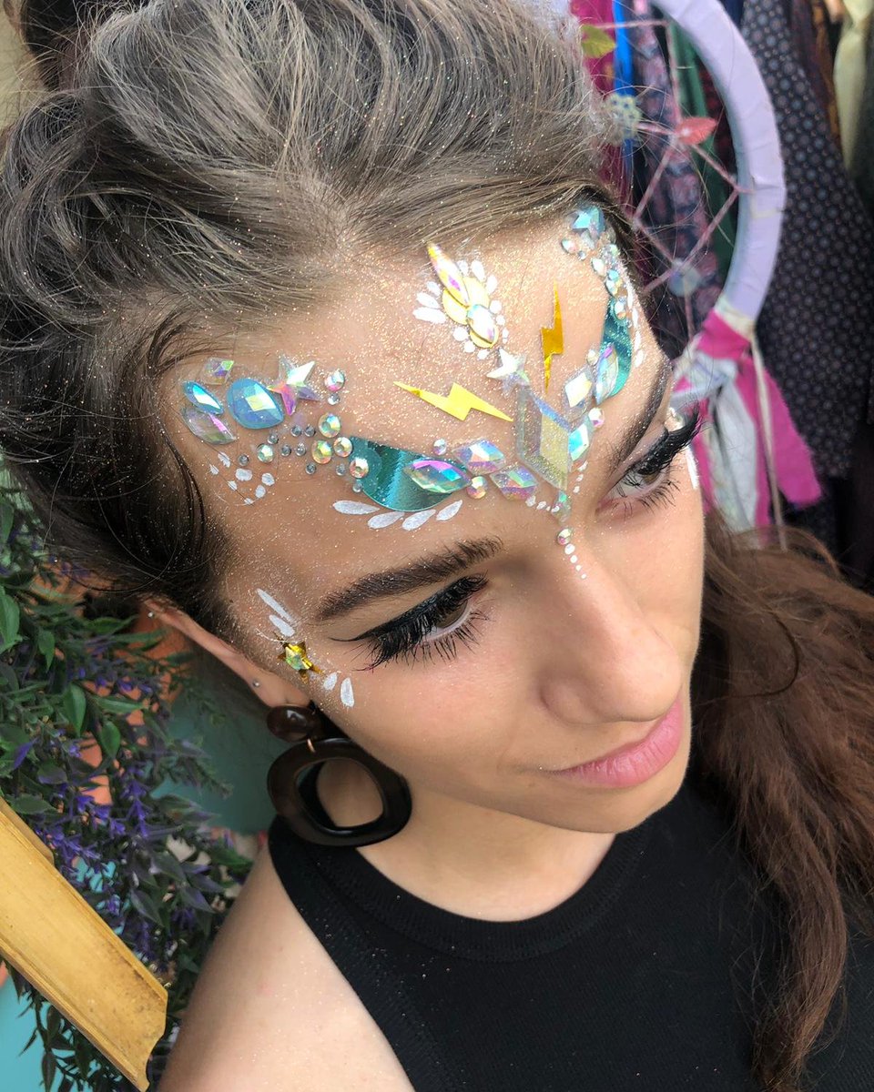 ♢ Only 365 days until Glastonbury … not that we’re counting…

Here’s some throwbacks in the meantime.. 

#InYourDreams ♢