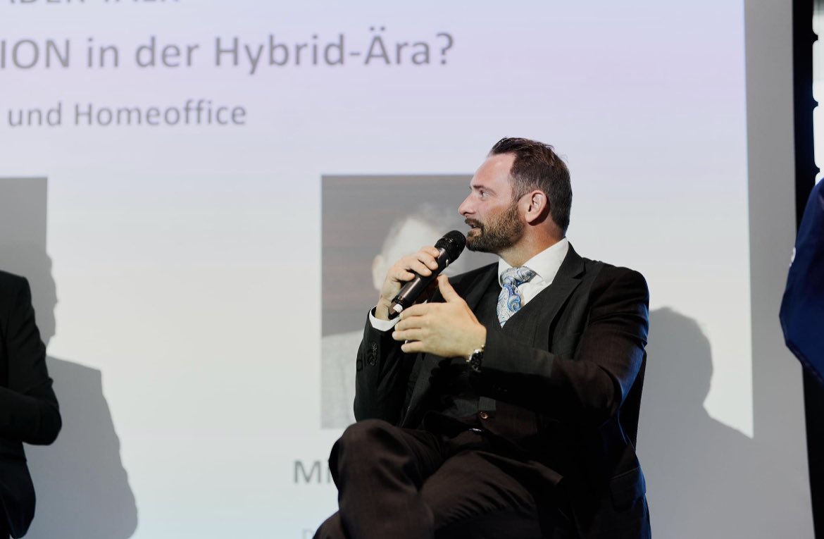 stecher_manuel's tweet photo. #digitaltransformation conference in #vienna on how to be innovative during #homeoffice 
It was fun☺️
#digitalization #innovation https://t.co/X8d3mlzHve