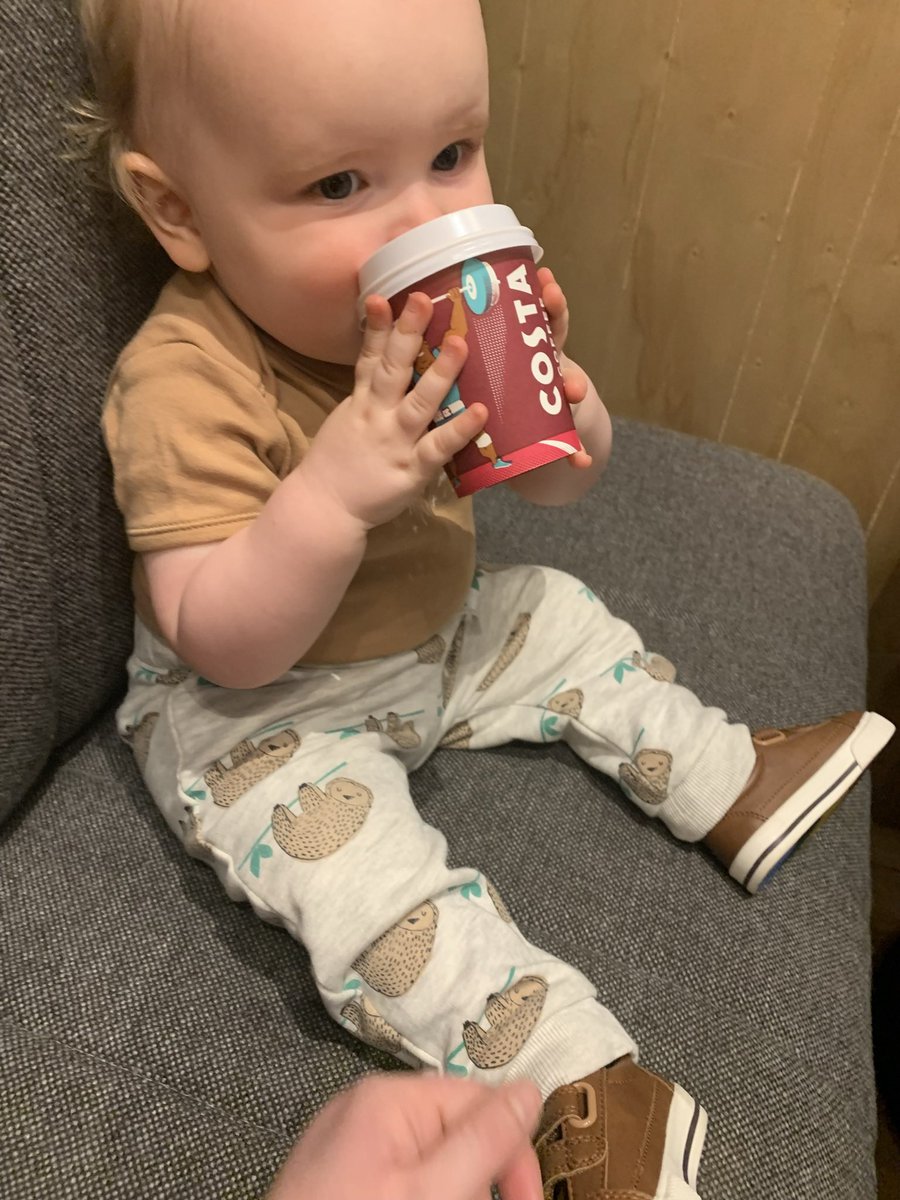 Raffers25's tweet photo. @CostaCoffee I’m sorry but wait a sec could be collab and advertise babyccino’s? https://t.co/02VyndlqGd