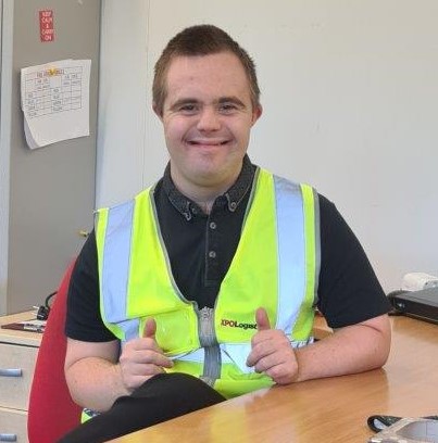 DSWorkFit's tweet photo. We are delighted to let you know that Jack has started a permanent paid job at @XPOLogistics_Eu Washington and he loves it! This has been supported by Durham Community Grants Scheme. Jack told us he likes working there and is very happy working with his buddies. @LifeatXPO https://t.co/AyeQo8Mil4