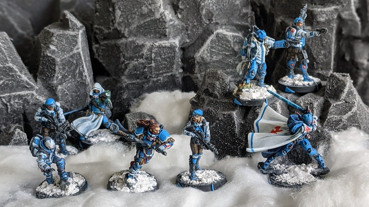 Uthoroc's tweet photo. Final glamour shot of my Svalarheima Winterforce army for the #OPATHOME painting challenge. #InfinityN4 #CorvusBelli https://t.co/2ykSdeLA2V