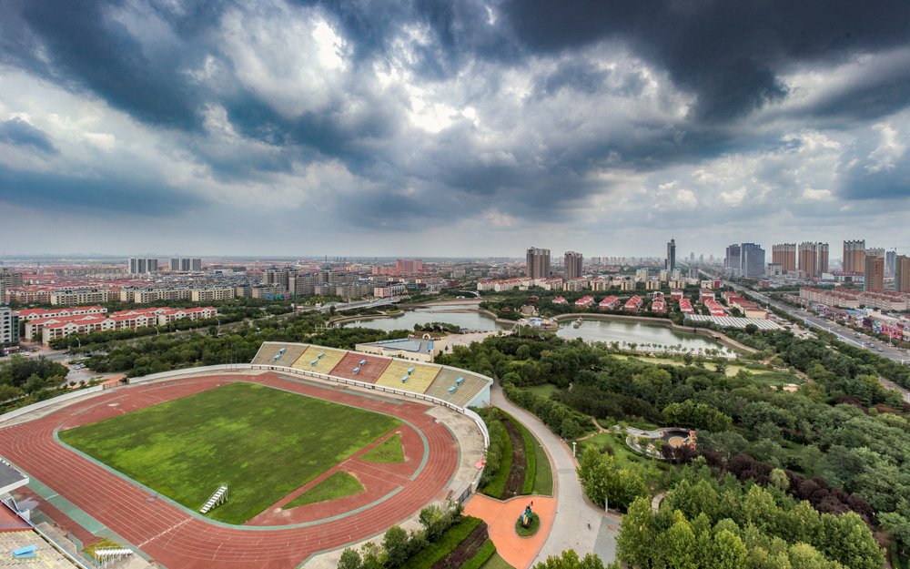 TouchShandong's tweet photo. #Dongying (#东营), a prefecture-level city, lies on the northern (#BohaiSea) coast of #Shandong province. It is a central #city in the #YellowRiverDelta of #China approved by the #StateCouncil, and home to the Shengli Oilfield, China's second largest #oilfield. #ThisIsShandong https://t.co/KyRda1rPvn