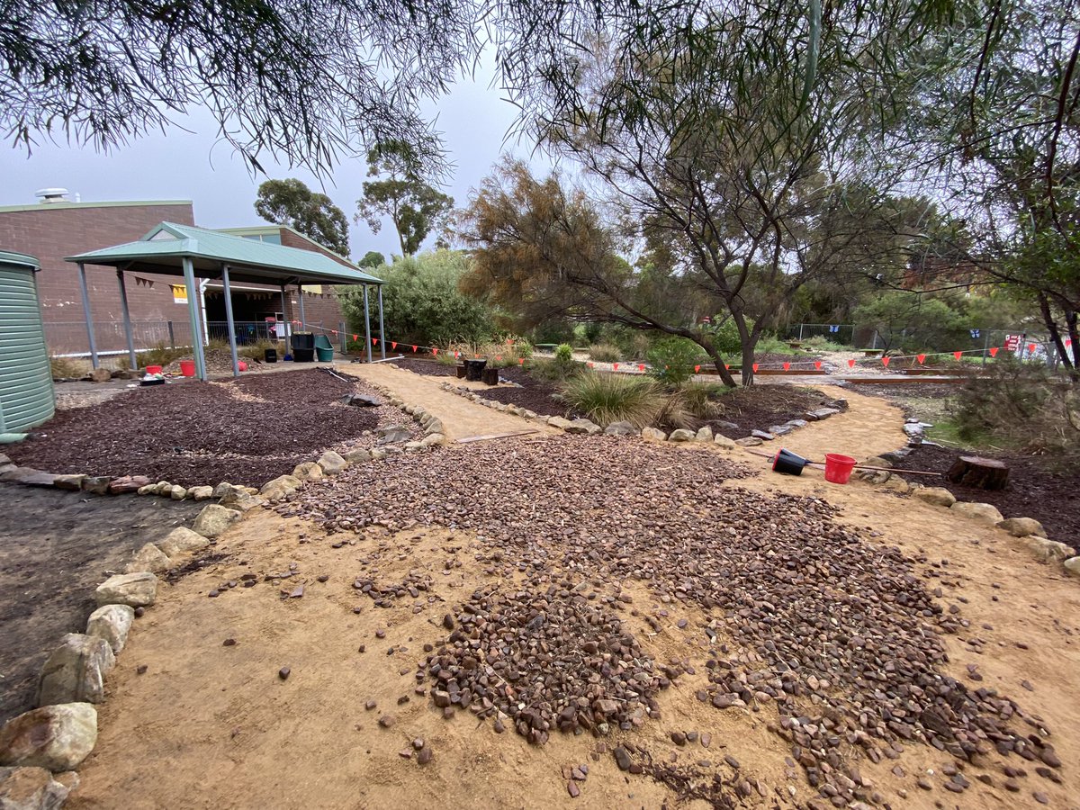 Arbay38's tweet image. Today was one of those anchor days that Ss will likely remember forever. We completed the transformation of our outdoor classroom and couldn’t be prouder! 

#ProjReimaginate