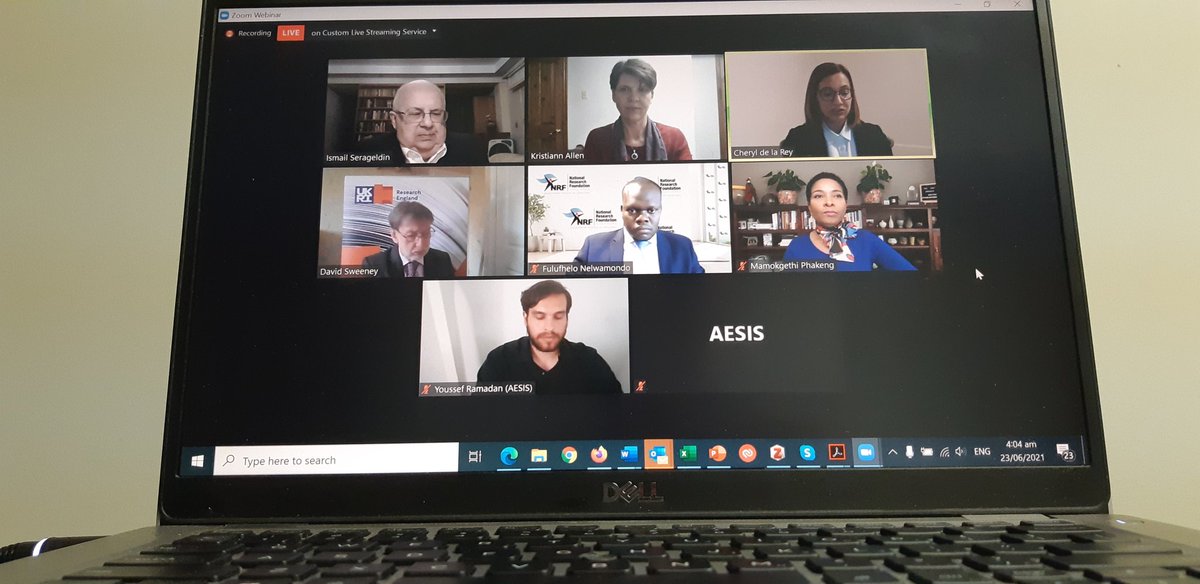 Kristiann_NZ's tweet photo. Honoured to participate in opening panel on the transformative power of science in society w/@AesisNet #impactofscience #aesis2021 @INGSciAdvice https://t.co/JJxj8OjTMT