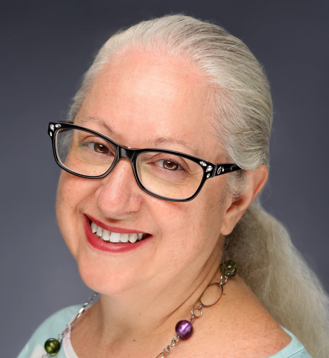 This week’s #adminchat is with @MelissaEMCT on Managing Work in Outlook with Categories, Flags &amp; Reminders

Join our YouTube channel here – youtube.com/c/ExecSecLIVE/… 

#executiveassistants #personalassistants #AdministrativeAssistants #administrativeprofessionals #training