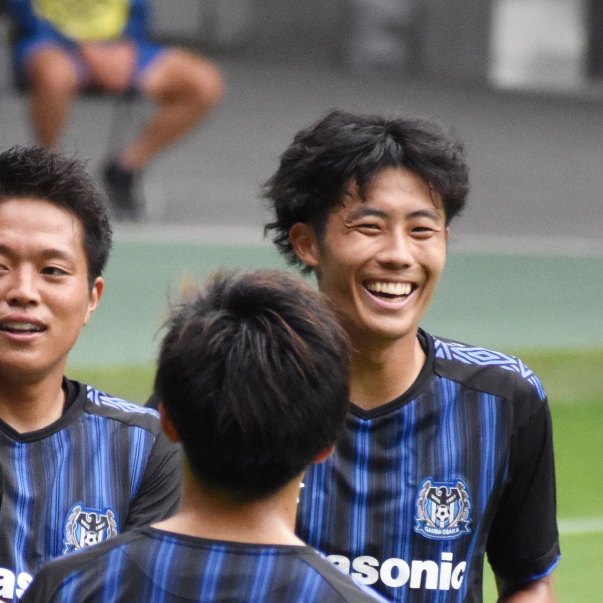 ｶﾞﾝﾊﾞ大阪