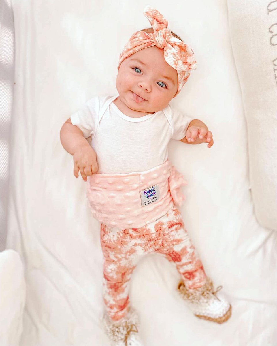 Warm it. Wrap it. Watch your baby #Smile.The mixture of binding, the plush waistband &amp; #herbal warming pouch immediately #calms your fussy #baby suffering from gas, colic, etc . So say #goodbye to #fussiness with Pink Plush Waistband! Order bit.ly/2TXIqm5 #holistic #gas