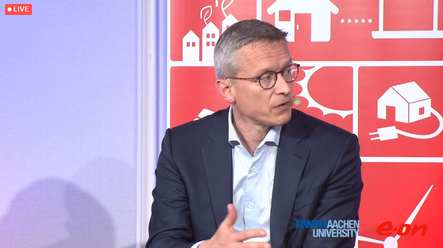 innovation_eon's tweet photo. "To drive the #energytransition, we need to do two things: start executing and scale existing #technologies," says Karsten Wildberger, COO of @EON_SE_en at today's event, jointly organised with our @RWTH
#innovation #eoninnovation #research #sustaunability https://t.co/FUmigSjNO1