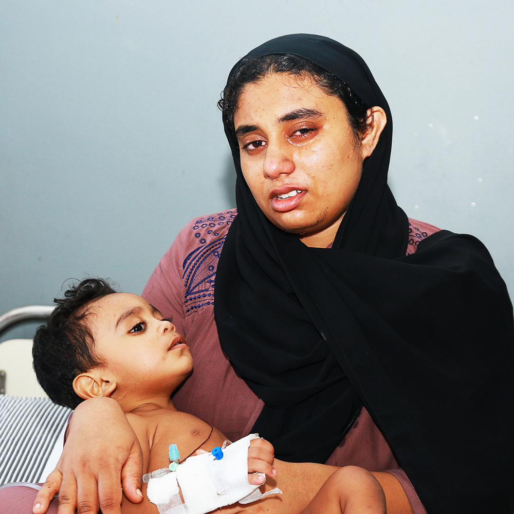 ketto's tweet photo. "I have lost a baby before &amp; now my 1-yo son is dying from cancer. He spends sleepless nights crying in pain. I cannot see him suffer like this &amp; beg Allah for mercy."

Please help: https://t.co/hNH3rozats https://t.co/cNRUc46Wwq