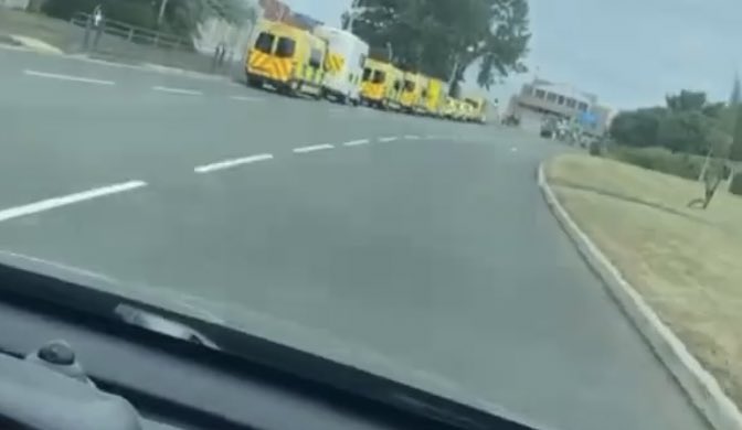 steam_1000's tweet image. @SlowDownScouse 👀📹🐀🐀🐀🐀seaforth flyover massive squad their before and under it