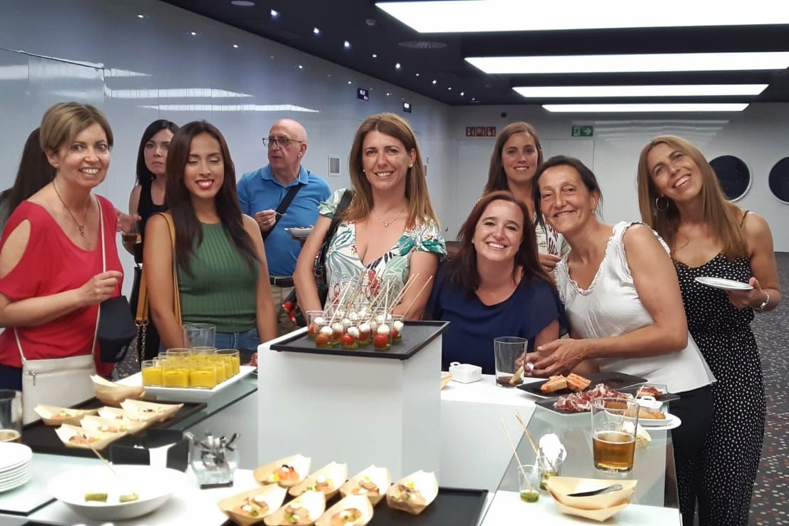 Ayer presentamos en Barcelona el plan de acción de #Catai hasta septiembre de 2022. Una vez más, contamos con el apoyo y la colaboración de todo nuestro equipo humano y de nuestros partners.

¡Muchas gracias a todos por acompañarnos! ❤ 

#40añosfabricandosueños