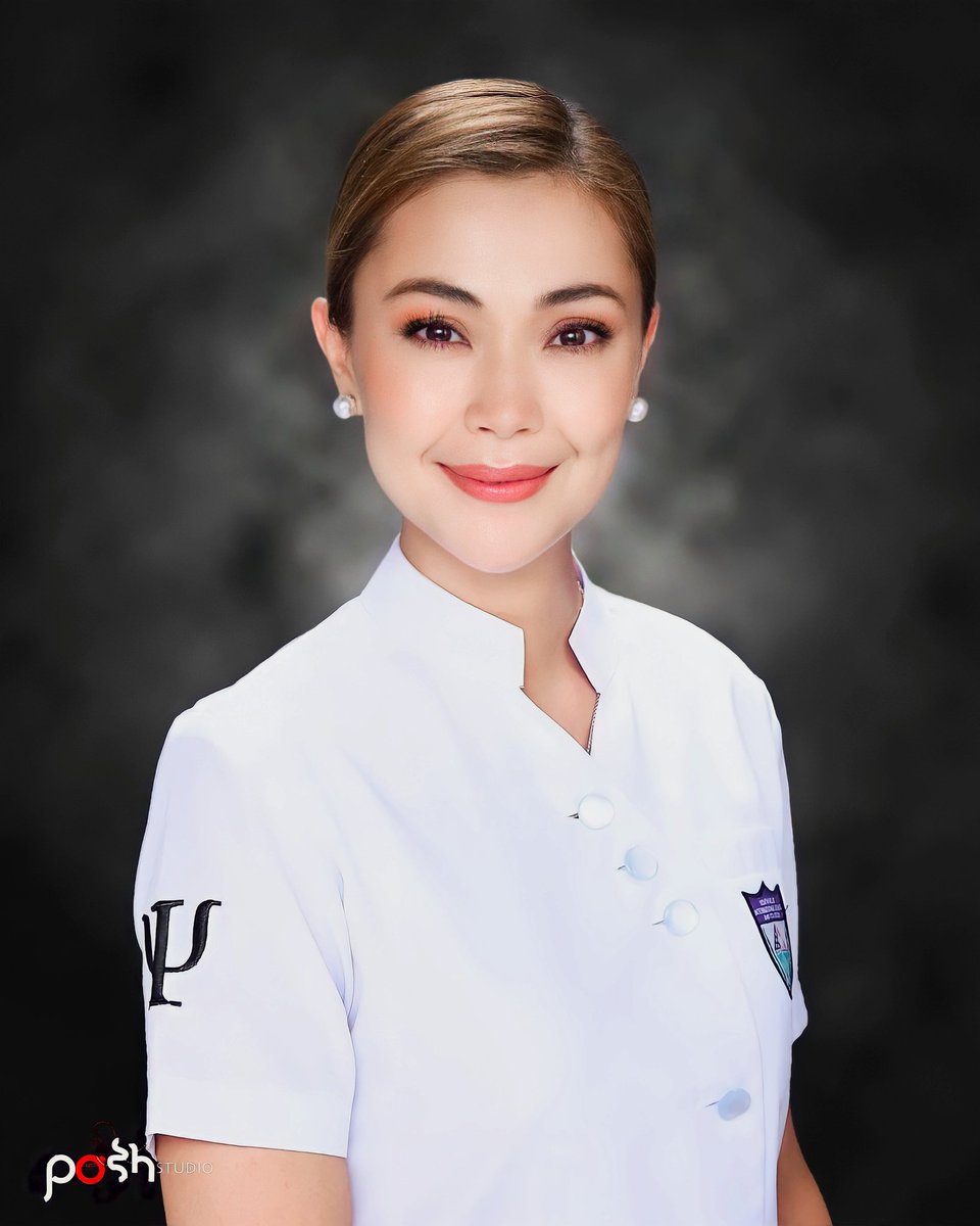 istanjodiii's tweet photo. You are truly an inspiration to all of us ate @JodiStaMaria 🤍🎓

We are so proud of you. We love you 💕 https://t.co/1VEq9iC2s0