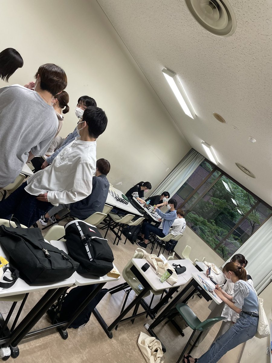 daito_chess's tweet photo. 今日のサークルは体験者を含む16人が参加してくれてます！前回よりも多い参加者でとても盛り上がりました😆 https://t.co/FAaQOdG8Ez