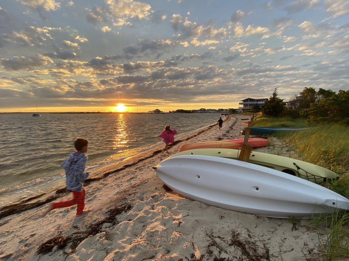 StaceyDaly74's tweet image. Oh, to be a kid again… #DigCommSU