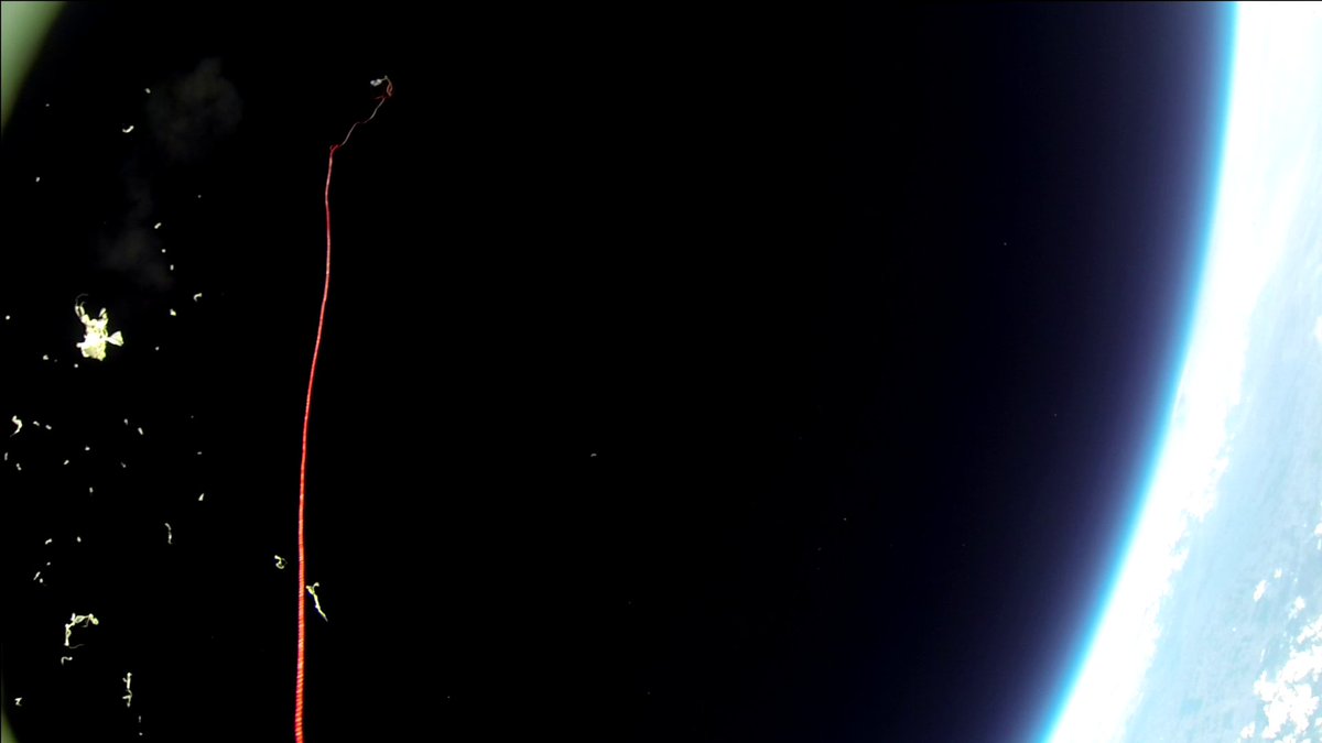 KSat_Stuttgart's tweet photo. At 36km the GoPro's wide lense accentuates the curvature of the earth, just before the balloon bursts (as planned) and gondola, radiosonde and parachute start a rapid descent back to earth. https://t.co/7HalP5BgTs