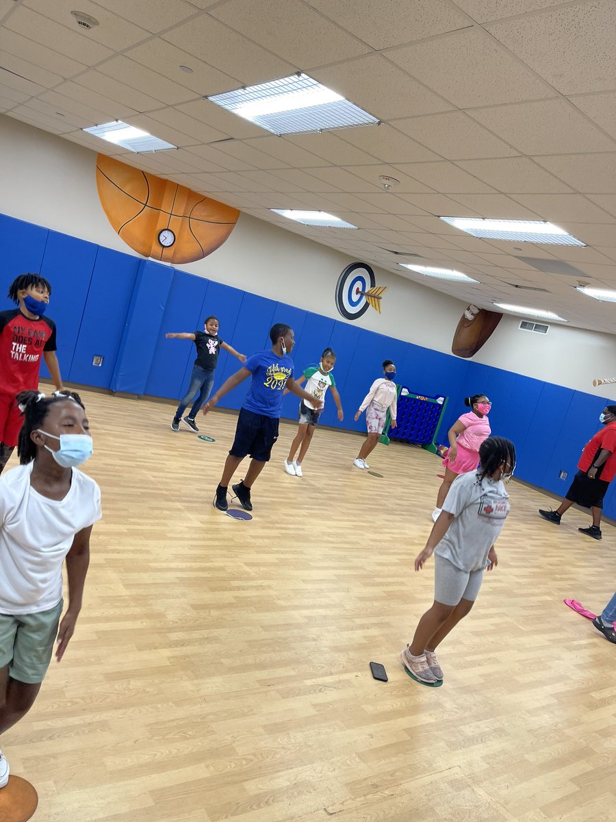 CurtisGibson22's tweet photo. 21st Century Summer Camp in full effect, where we are focusing on physical development, fine/gross motor skills, mental health, &amp; community service. @CodwellES https://t.co/uuEeLdussd