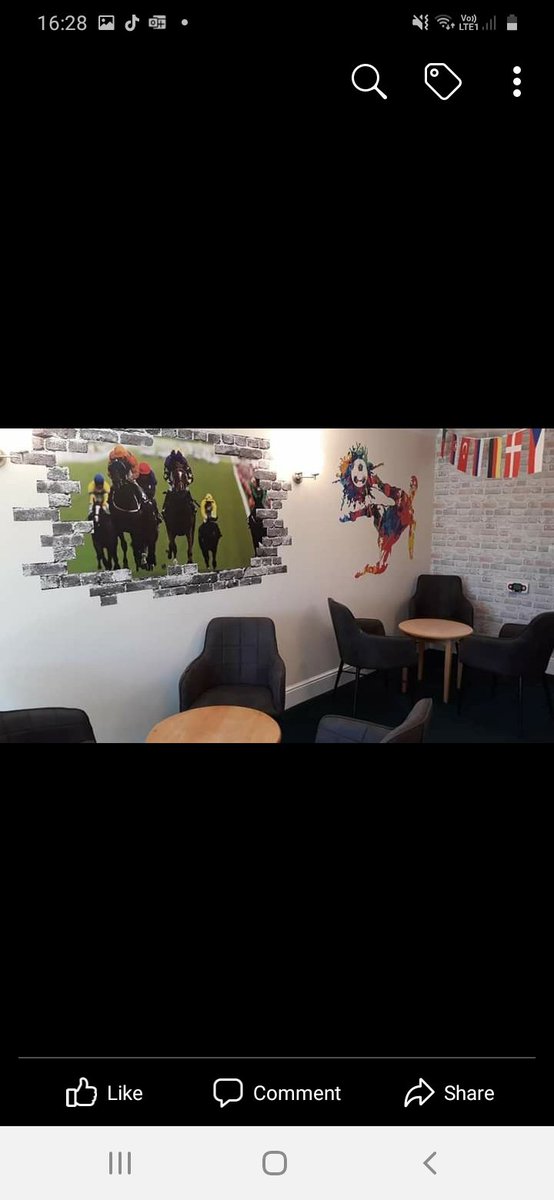 CarrieBrowne's tweet photo. Loving the new Bar in Birkenhead Court 🍻🍺 @AnchorHanover @AdrianHandley8 @RachelDoddSmit2 @WirralCouncil https://t.co/sdRG8WdHDY