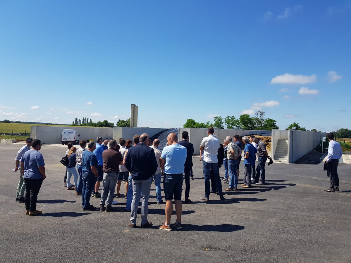 Aujourd'hui c'était l'ouverture de la vanne #GRDF sur le site de Dole Biogaz 😁! Un grand BRAVO à toutes les équipes 👏. <a href="/GRDF/">GRDF</a> <a href="/SycomoreBiogaz/">Sycomore</a> <a href="/NaskeoBiogaz/">Naskeo Environnement</a> <a href="/Tergreen_biogaz/">TER'GREEN</a> #GrandDole