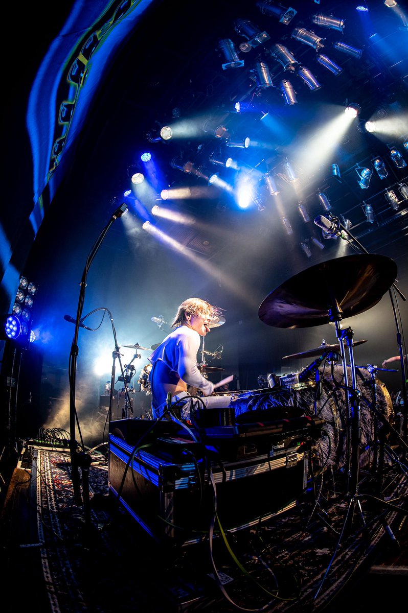 TatsuCrossfaith's tweet photo. Resonation 大阪公演、完！
Live中に曲のドラマティックさがさらに深くなるあの瞬間やっぱり最高💥
明日の名古屋も全身全霊で🤘
Photo by @takeshiyao https://t.co/nCphuuVyK6