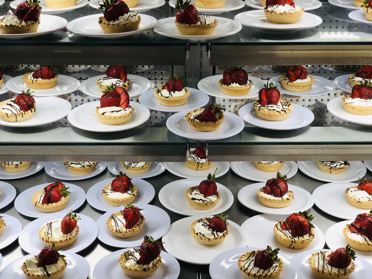 STAHSCatering's tweet photo. Looking good on a nice sunny day. https://t.co/j5Y4YoARix