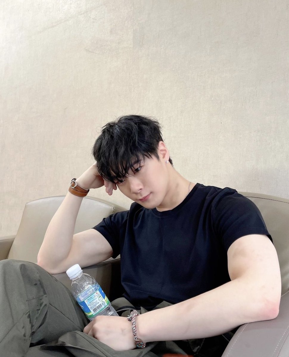 문빈 THAILAND♡ tweet media