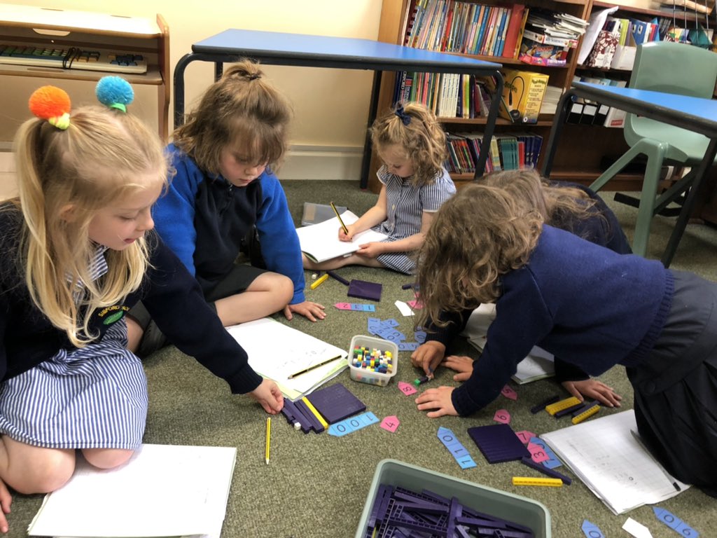 SibfordJS's tweet photo. It may look like a right old mess and chaos but when you’re trying to keep up with giving them trickier #placevalue challenges, it’s great to see them representing the numbers in so many different ways! #SibfordYear1and2 #SibfordJSMaths #SibfordJS #KS1 #concretelearning #pictoral https://t.co/ZCs4FEYWd3