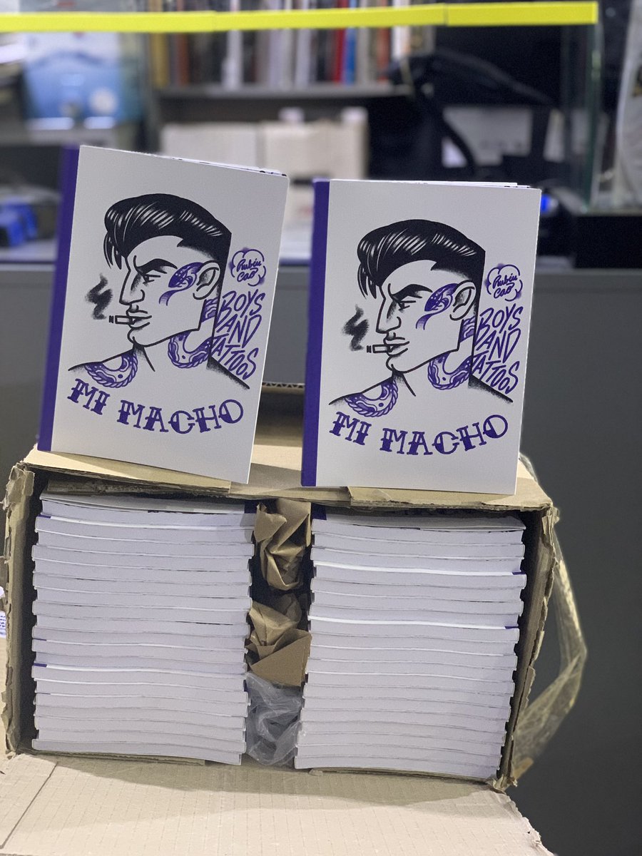 juaninsantander's tweet photo. Este finde estaré con @RubenGcao promocionando su libro #mimacho en el orgulllo en #Santander y #Torelavega
Ven a vernos y llévate el libro firmado. https://t.co/mKLaOazCQY