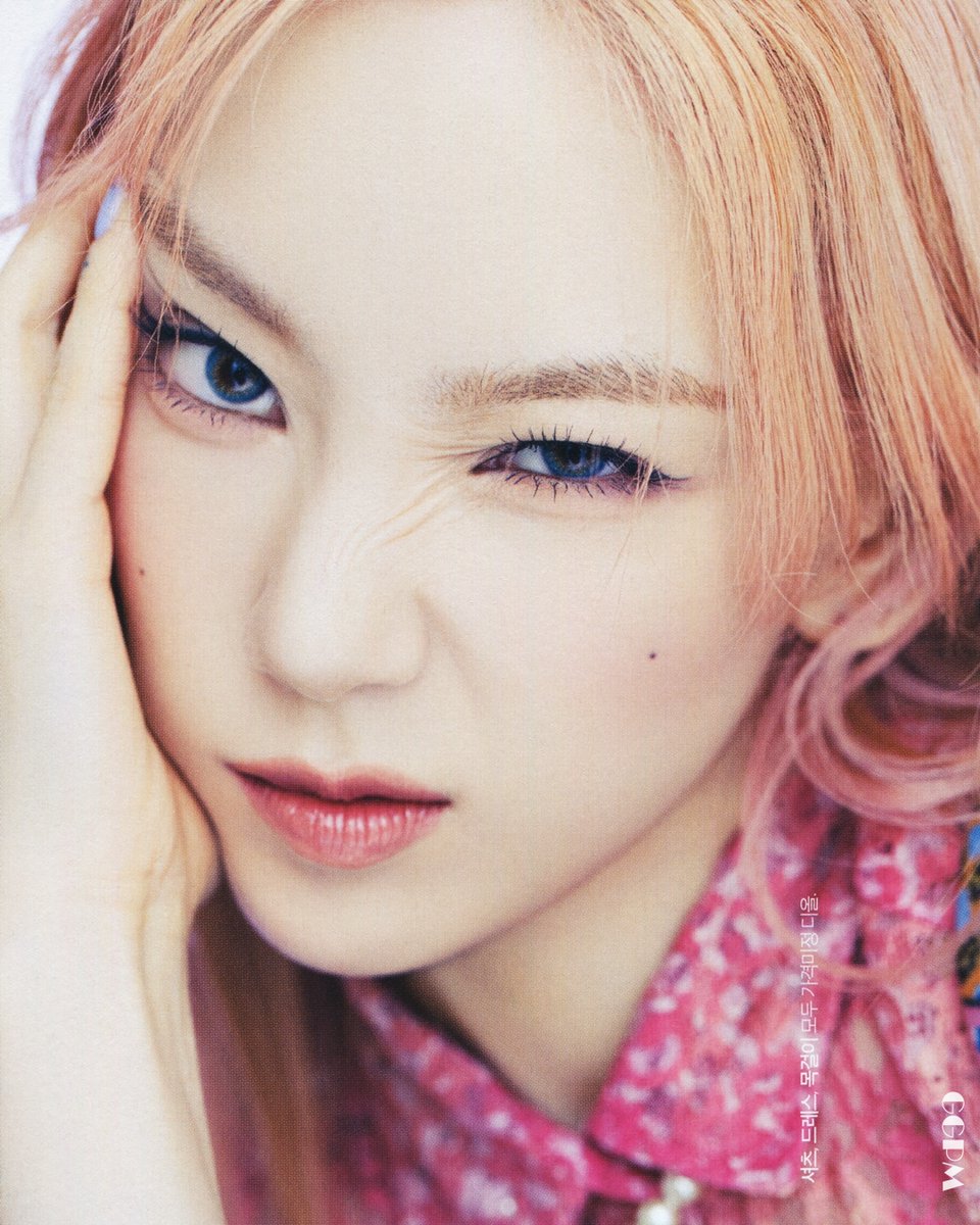 [Cover Story] TAEYEON Cosmopolitan July 2021

"이제는 저한테 질문을 던질 여유가 생긴 것 같아요. '너 어때? 지금 괜찮아?' 하고 스스로에게 물어볼 여유요." -태연

#TAEYEON #GirlsGeneration #Cosmopolitan

🔗 instagram.com/p/CQdhIVMsnkI