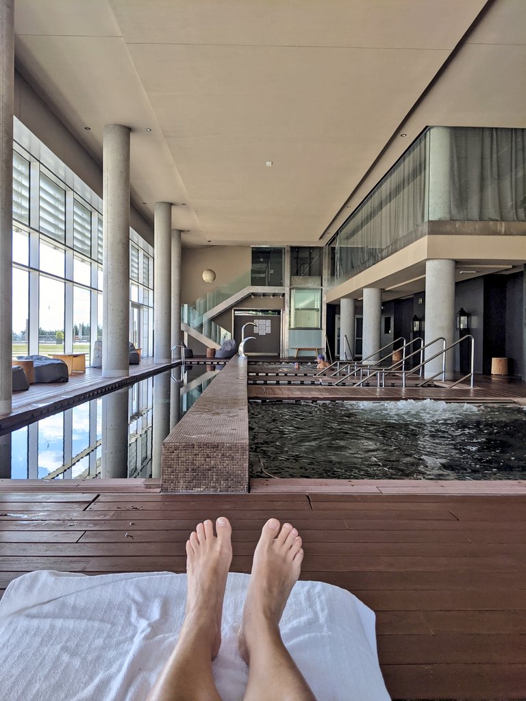 lacosmopolilla's tweet photo. Hotel spa + bodega vanguardista 🍷 la mañana perfecta de experiencia de relax y Enoturismo en @Valbusenda seguimos disfrutando en la #RutaVinoToro @Rutavinotoro https://t.co/NmjQgAO3TT
