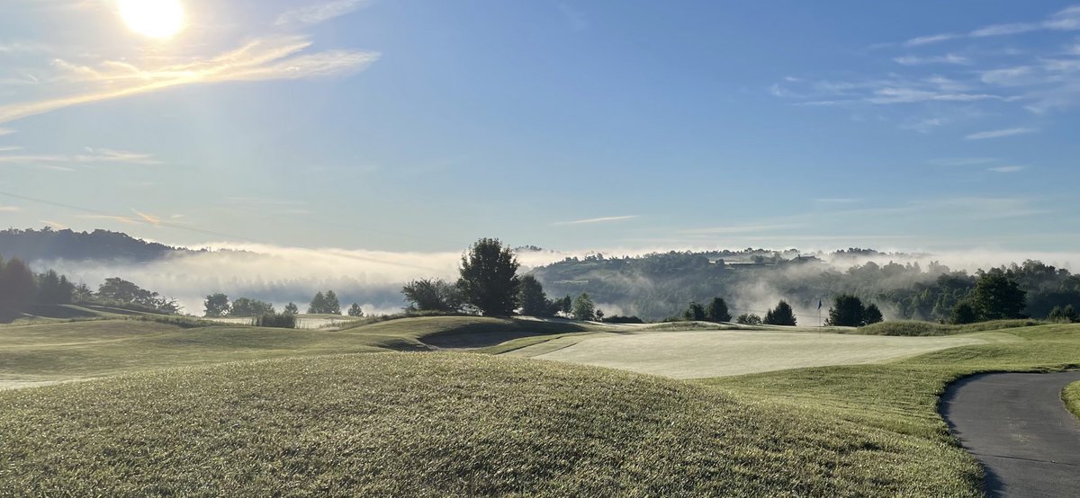 Brad Reynolds (@reynoldsbrad) on Twitter photo Another day in office <a href="/StoneCrestG/">StoneCrest Golf Course</a> views never get old. #vistas #mountiantopgolf at it’s finest. Another day in office <a href="/StoneCrestG/">StoneCrest Golf Course</a> views never get old. #vistas #mountiantopgolf at it’s finest.