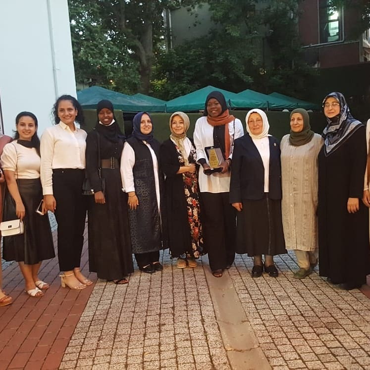 YHMED16's tweet photo. İpekyolu Uluslararası Öğrenci Derneği mezuniyet törenine Yihmed olarak katılım sağladık https://t.co/x6we3234k4
